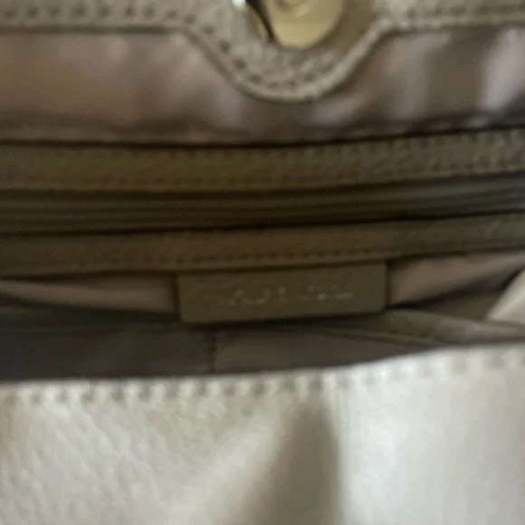 SOLD-🖤MICHAEL Michael Kors Raven Large Shoulder Bag - Picture 9 of 15